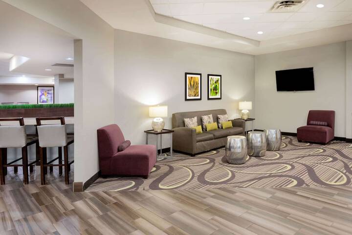 Hotel Interior 19 of 58