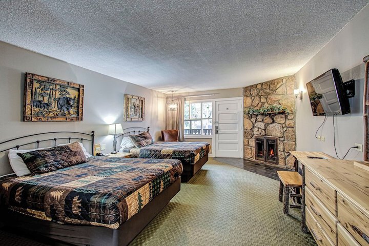 Room 48 of 104