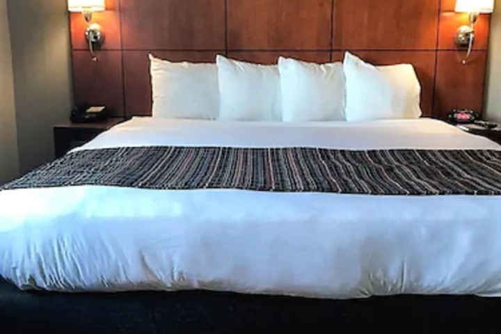 Room 28 of 43