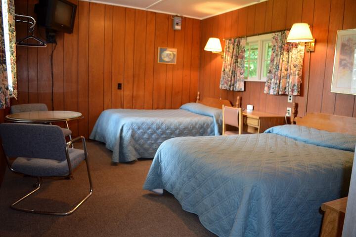 Chamber Lane Motel