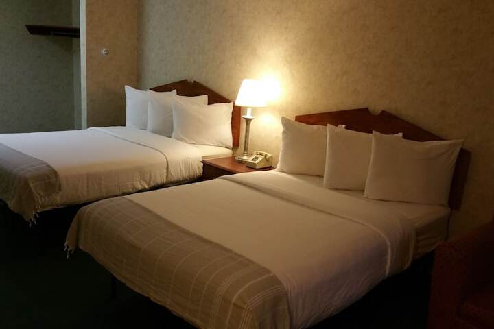 Room 17 of 24
