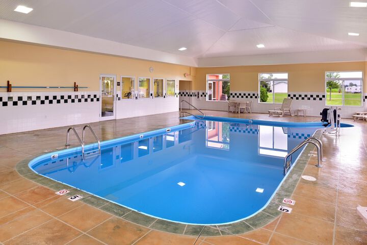 Red Roof Inn Clyde