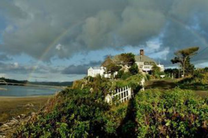 Cliff House - Waldport