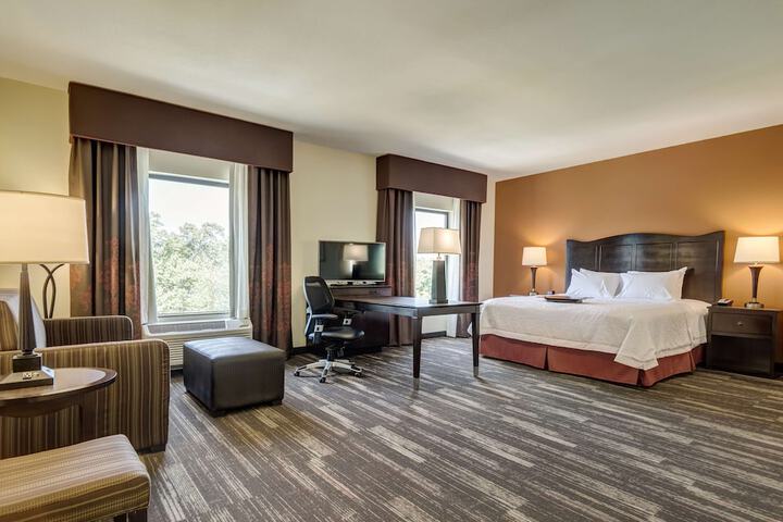Hampton Inn Poplar Bluff