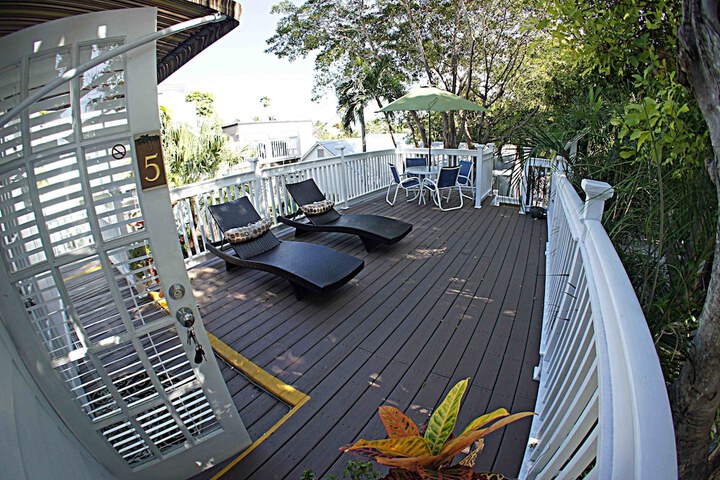 Terrace/Patio 59 of 64