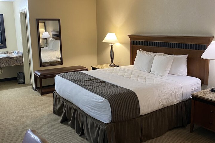 Room 18 of 50