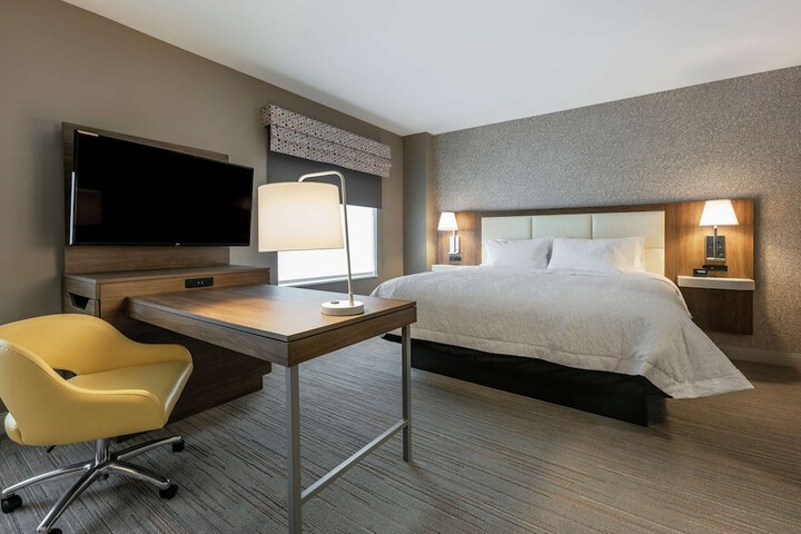 Room 21 of 47