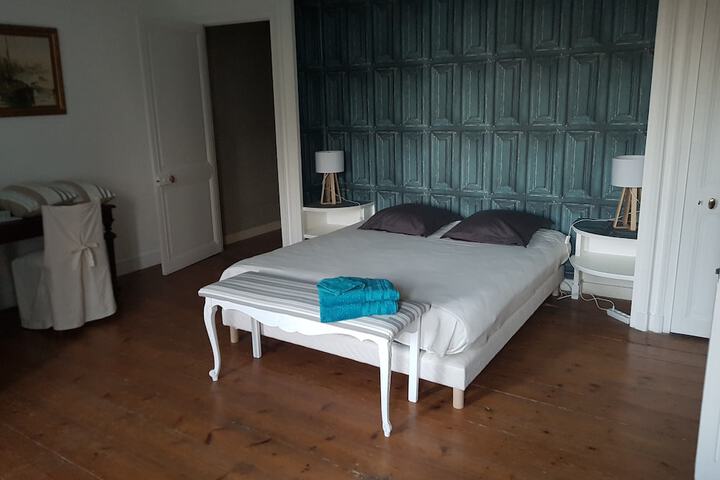 Room 11 of 60