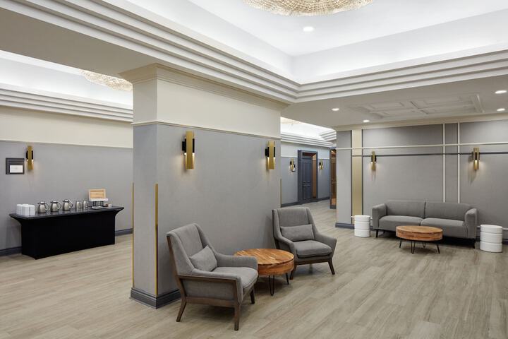 Delta Hotels by Marriott London Armouries