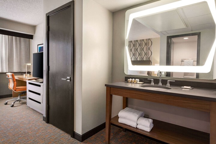 Wyndham Fort Smith City Center