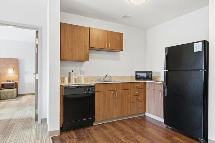 Holiday Inn Express & Suites Bethlehem Arpt-Allentown Area