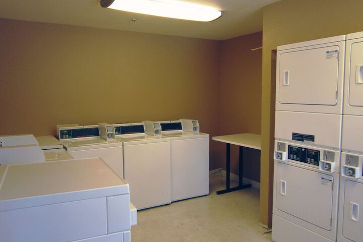 Room 7 of 26