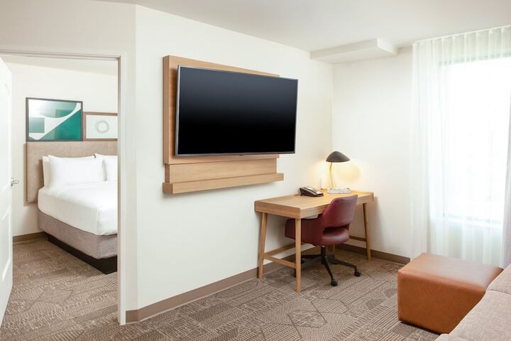 Room 44 of 61