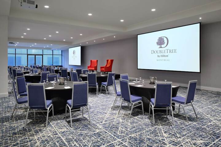 DoubleTree by Hilton Montreal