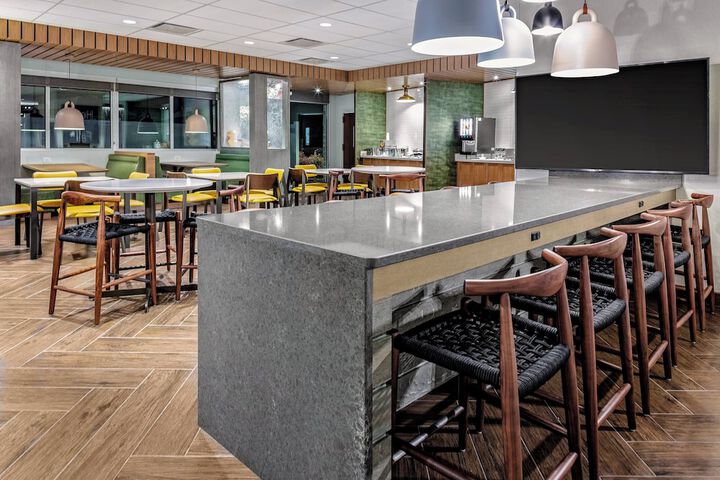 Fairfield Inn & Suites by Marriott Queensbury Glens Falls / Lake George Area