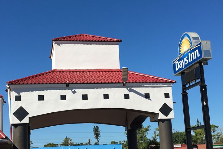 Hotel 2 of 31