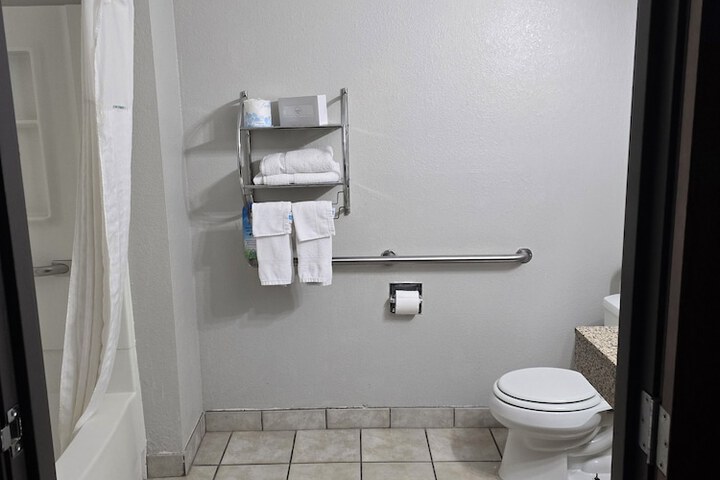 Antelope Inn and Suites