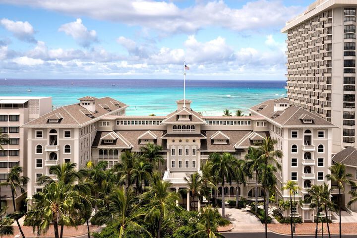 Hotel 2 of 282