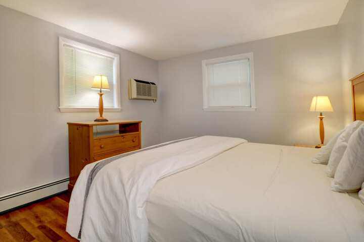 Room 30 of 62