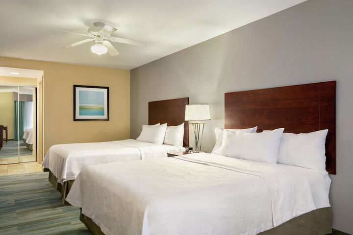 Room 17 of 35