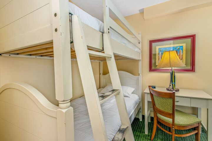 Room 56 of 108