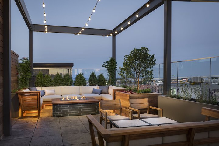 Kimpton Journeyman Hotel by IHG