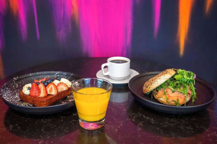 Breakfast/Coffee Service 56 of 79