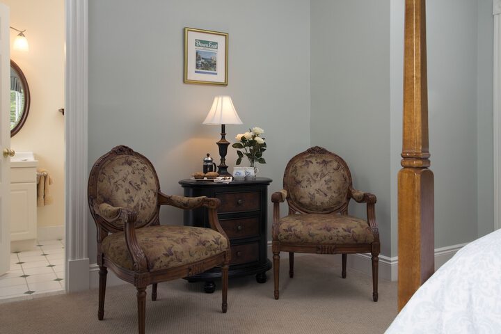 Brewster House Bed & Breakfast