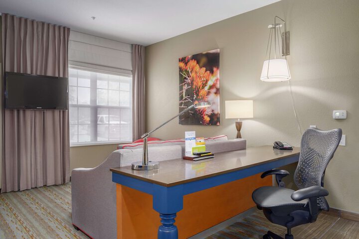 Room 15 of 22