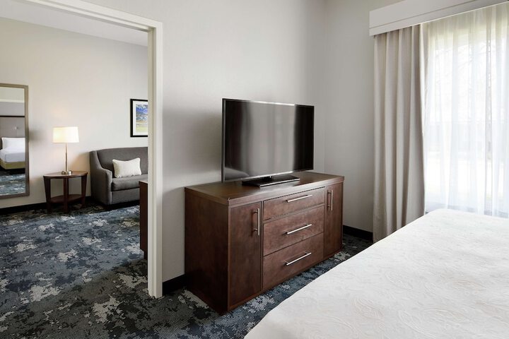 Room 19 of 27