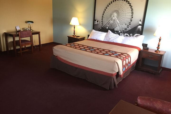 Room 18 of 20
