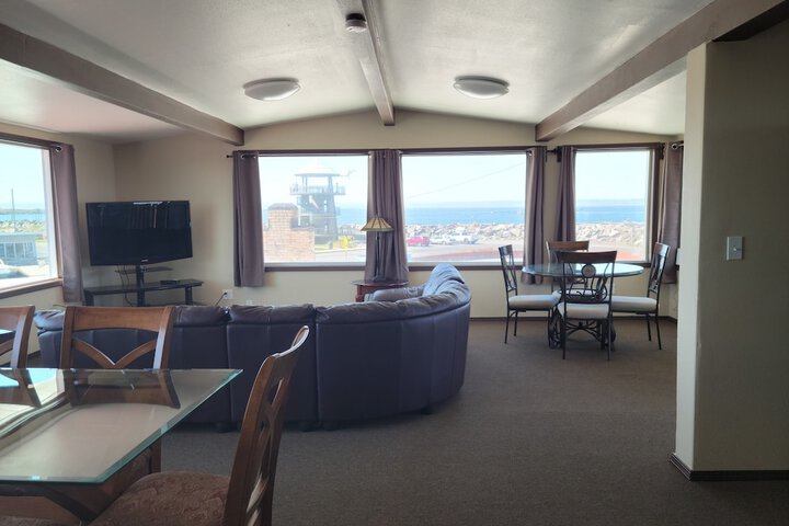 Room 66 of 120