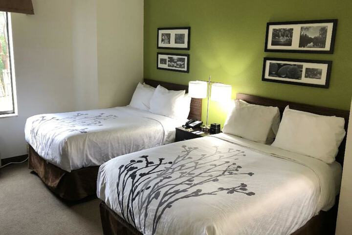Room 86 of 128