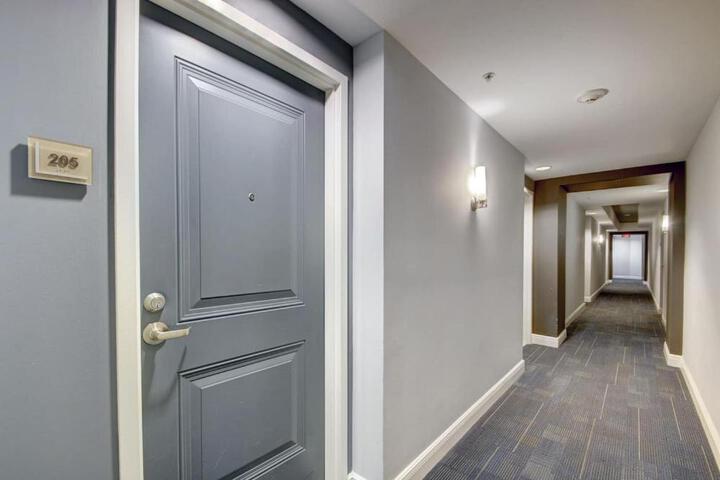 Amazing one-bedroom in Casa Costa!BEACH PASS INC!