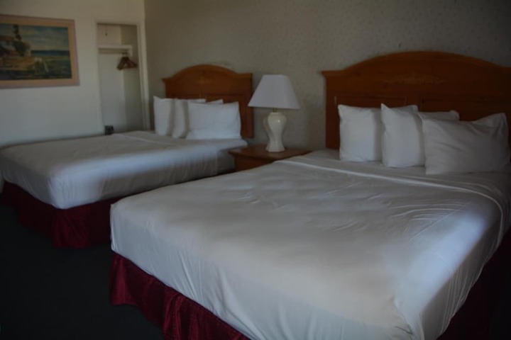 Room 12 of 31