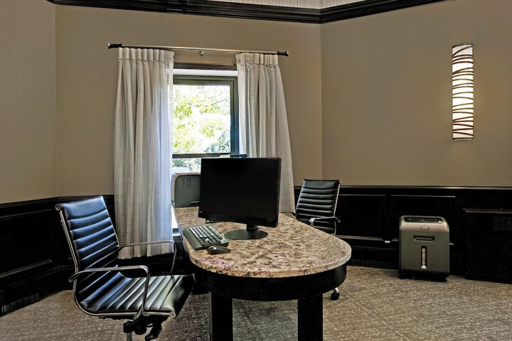 Homewood Suites by Hilton Chicago-Lincolnshire
