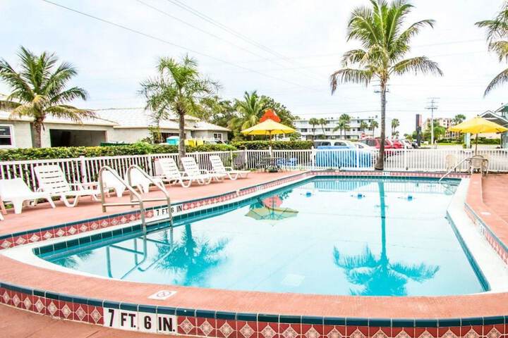 Pool 4 of 27
