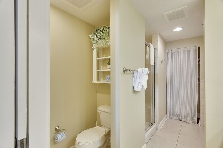 Room 158 of 308