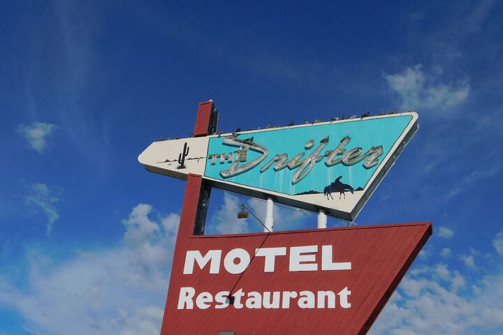 Hotel 2 of 41