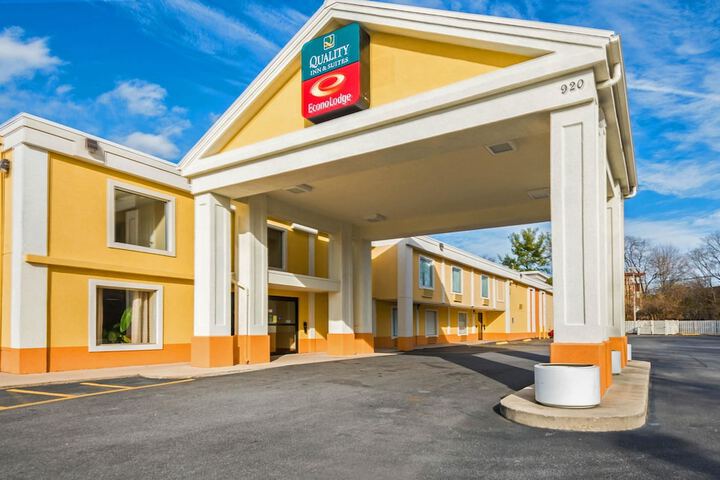 Hotel 3 of 40