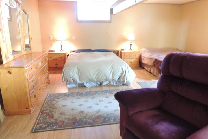 Room 15 of 42