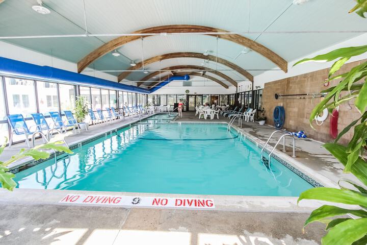 Holly Tree Resort