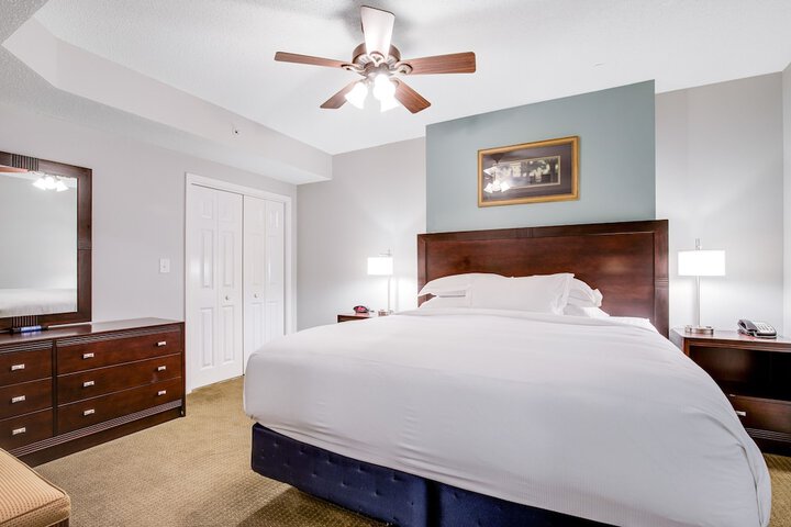 Room 50 of 119