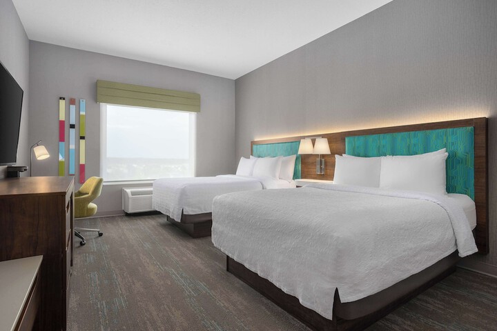Hampton Inn by Hilton Kingston