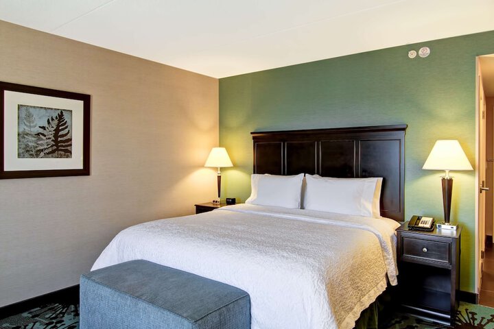 Room 46 of 78