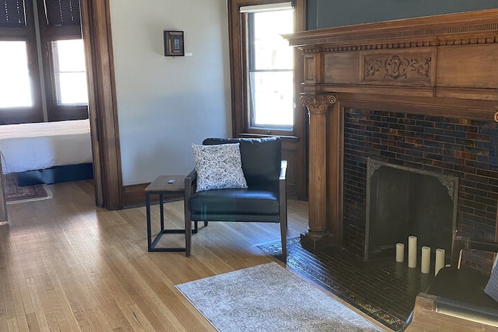 Room 61 of 89