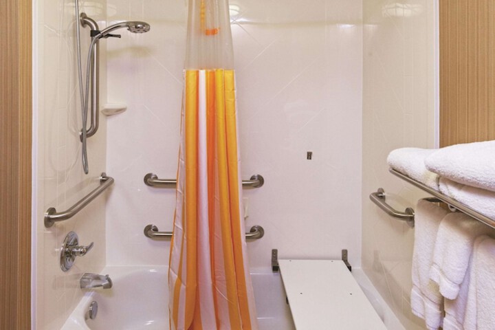 La Quinta Inn & Suites by Wyndham Edmond