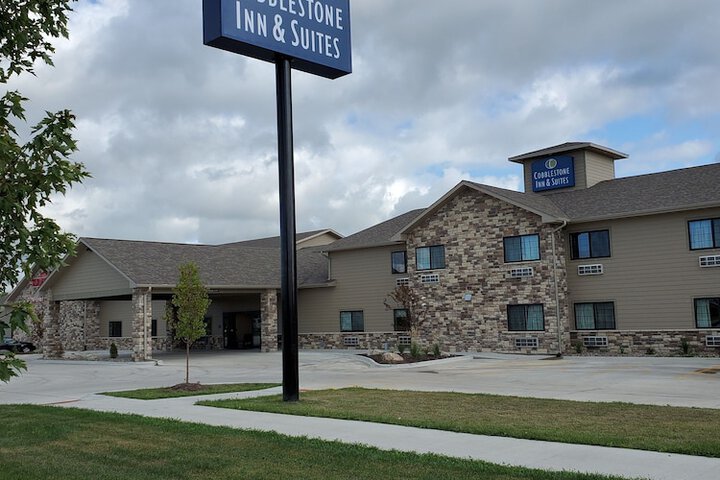 Cobblestone Inn & Suites - Boone