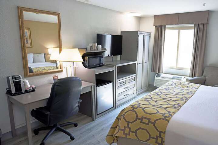 Room 47 of 124