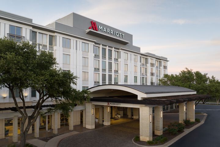 Hotel 4 of 75